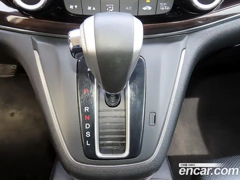Honda CR-V 2016 2.4 автомат (гидро), фото 10