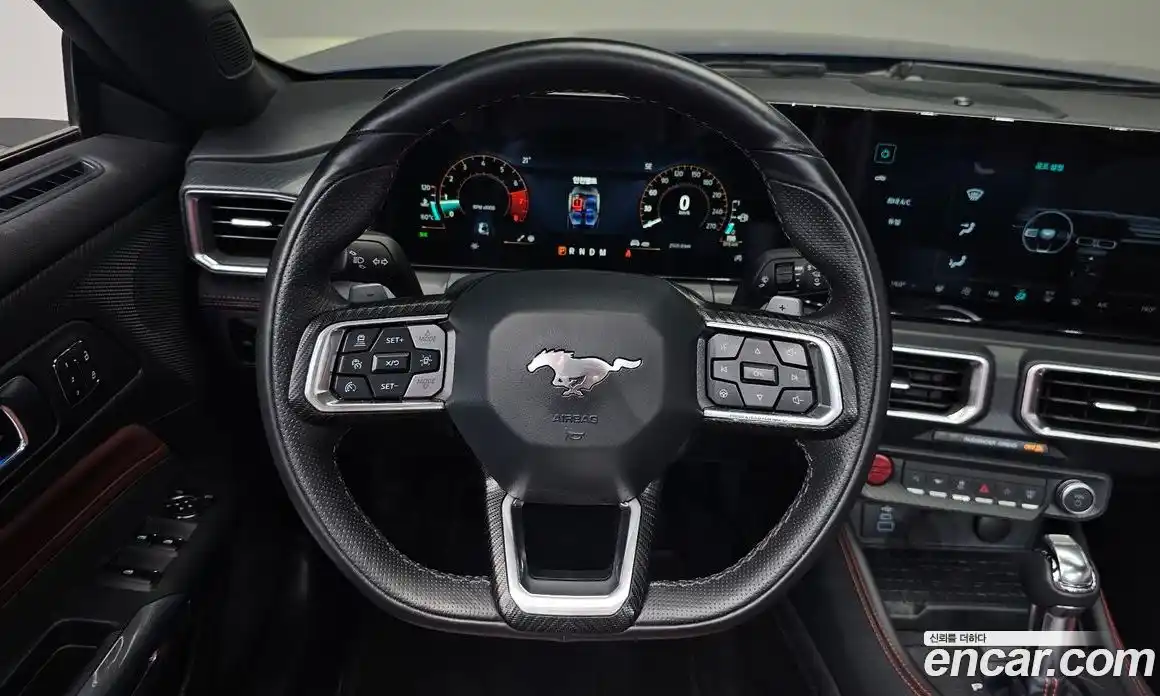 Ford Mustang 2024 2.3 автомат (гидро), фото 17