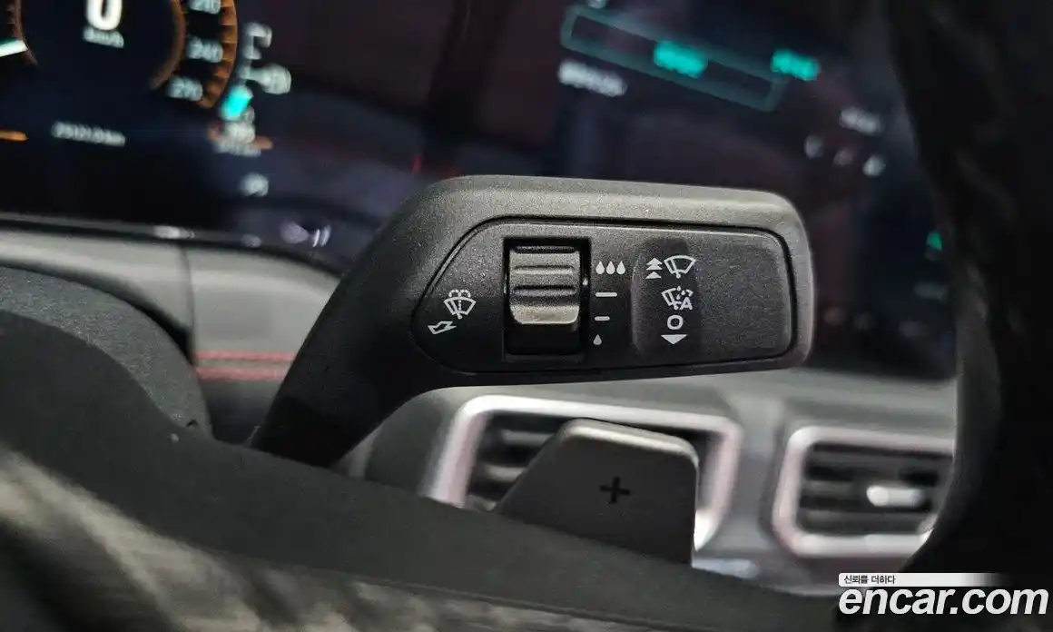 Ford Mustang 2024 2.3 автомат (гидро), фото 24