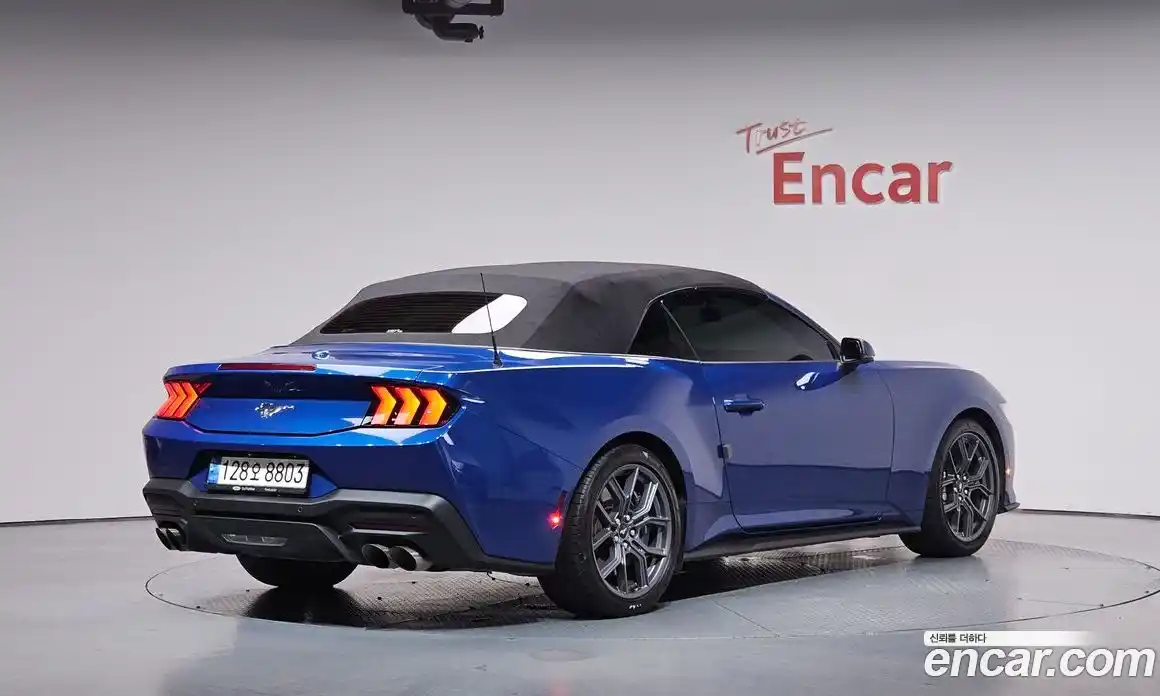 Ford Mustang 2024 2.3 автомат (гидро), фото 32