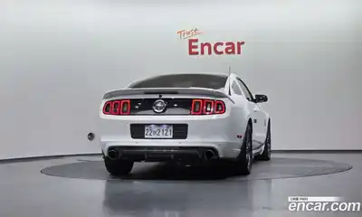 Ford Mustang 2012 3.7 автомат (гидро), миниатюра 4