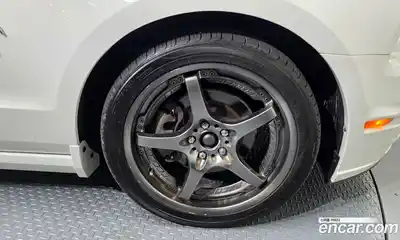 Ford Mustang 2012 3.7 автомат (гидро), миниатюра 5