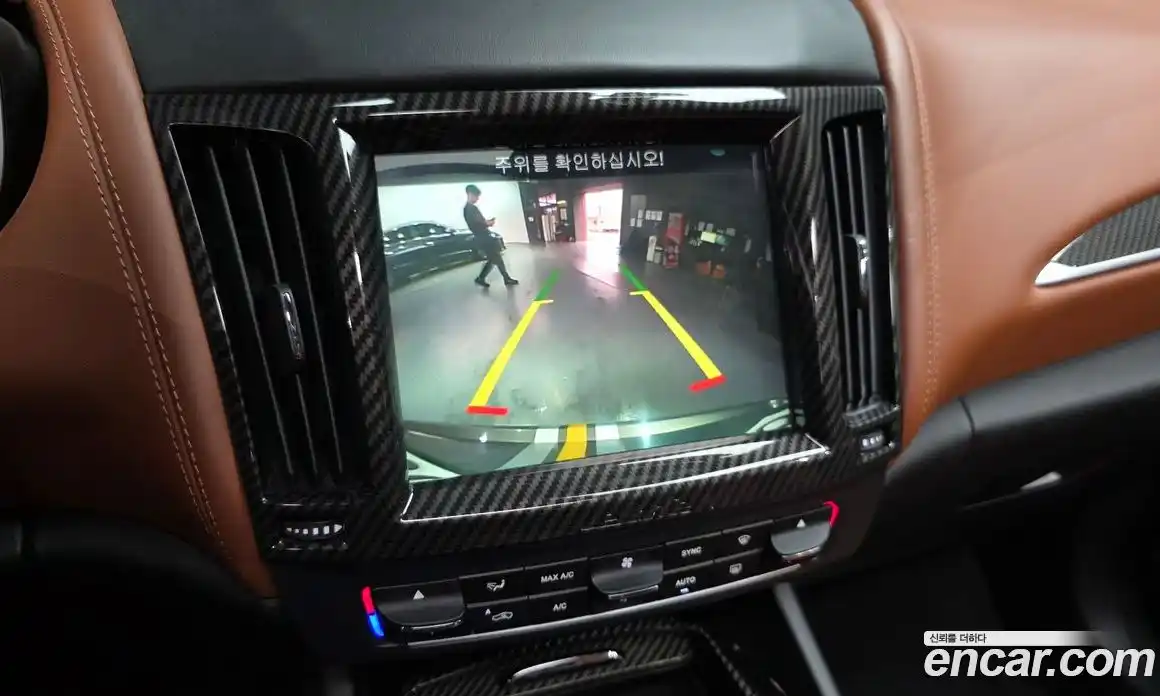 Maserati Levante 2017 3.0 гидро, фото 16