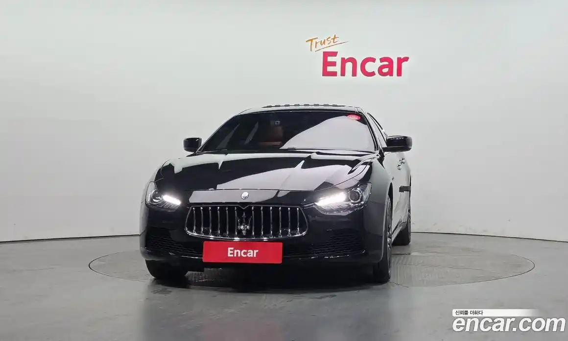 Maserati Ghibli 2016 3.0 гидро, фото 3