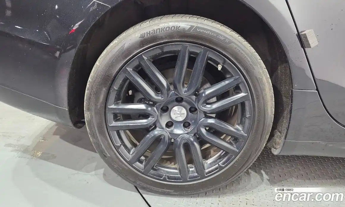 Maserati Ghibli 2016 3.0 гидро, фото 5
