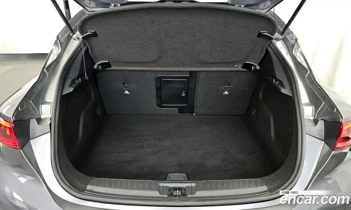 Infiniti Q30 2019 2.0 гидро, фото 26