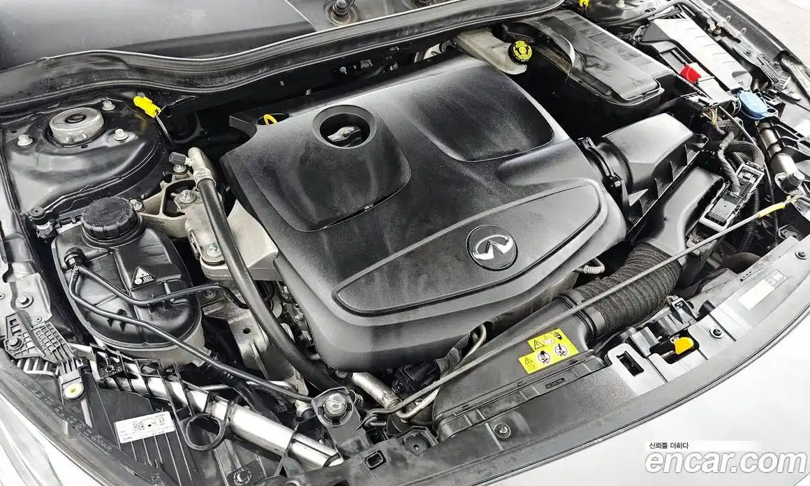 Infiniti Q30 2019 2.0 гидро, фото 6