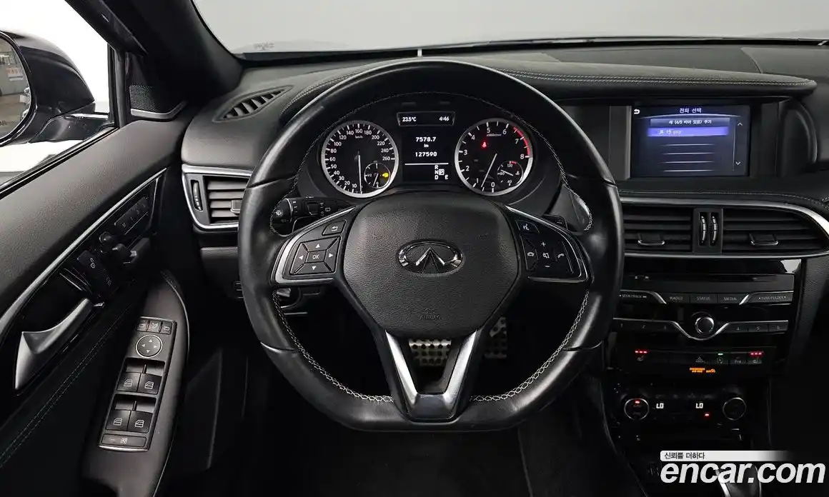 Infiniti Q30 2017 2.0 гидро, фото 18