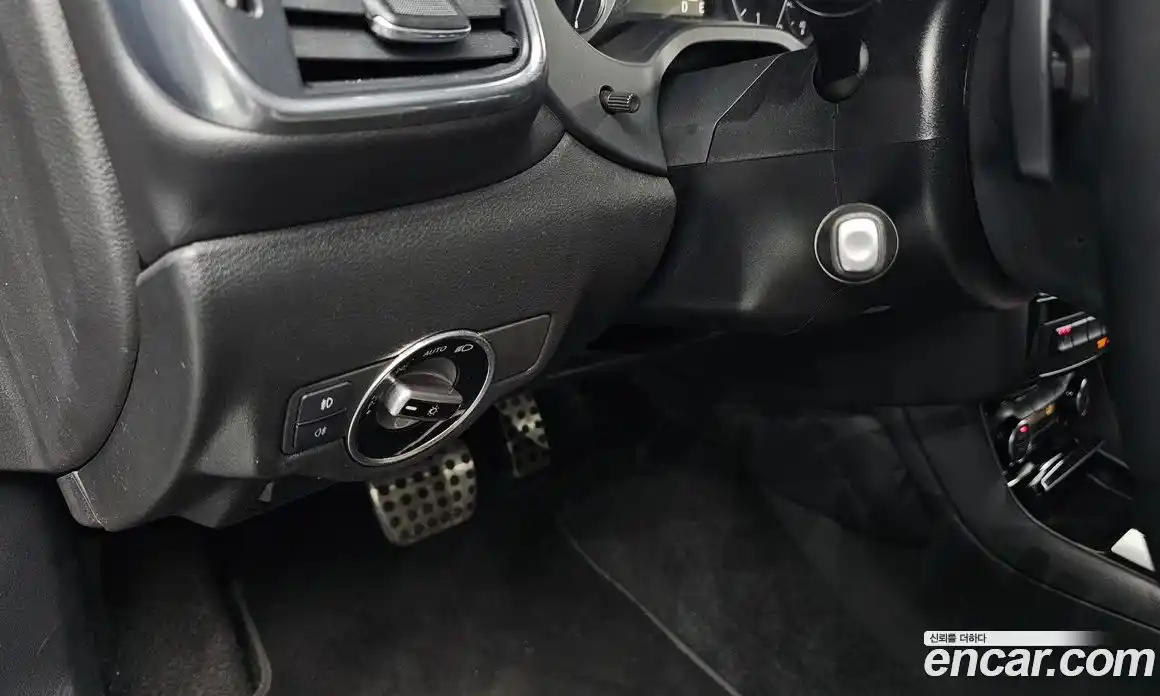 Infiniti Q30 2017 2.0 гидро, фото 29