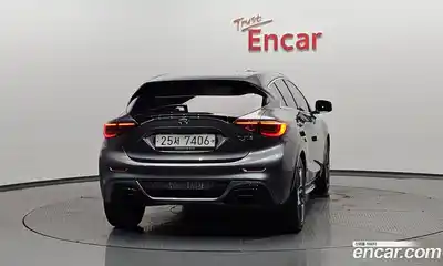 Infiniti Q30 2017 2.0 гидро, миниатюра 4