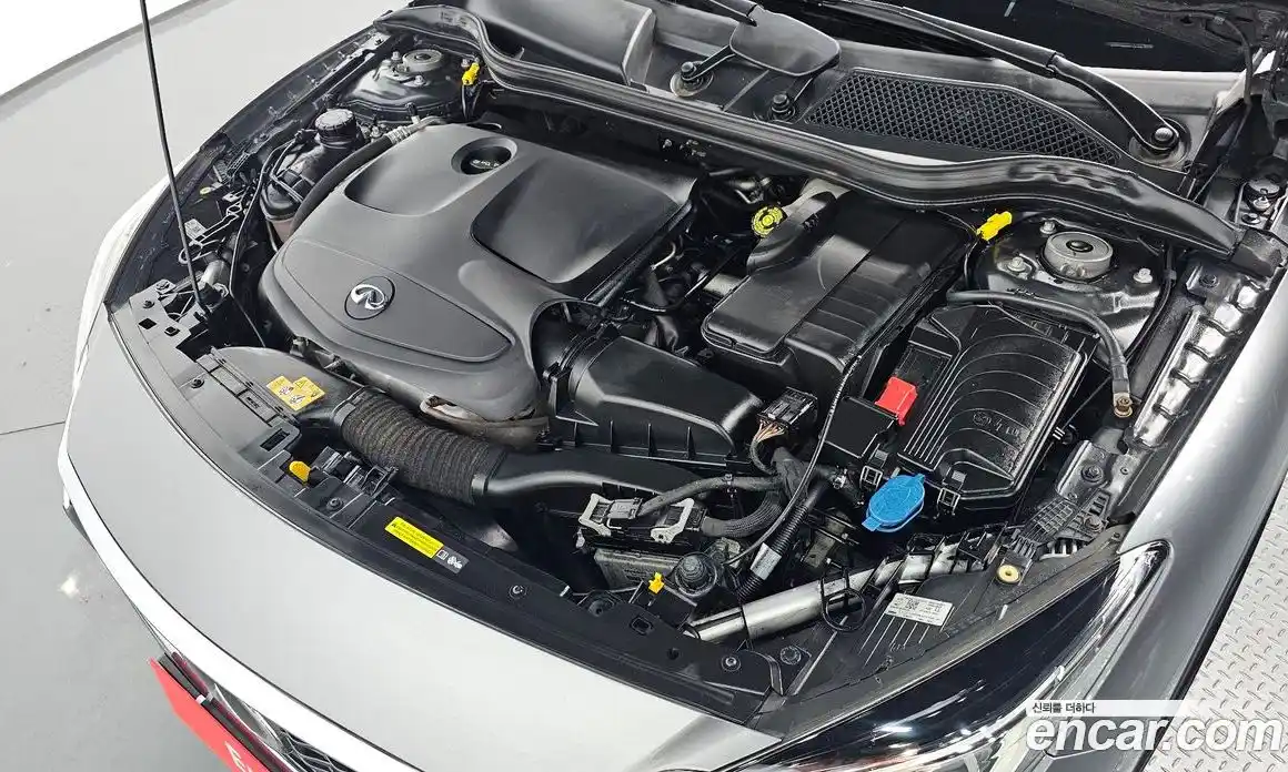 Infiniti Q30 2017 2.0 гидро, фото 6