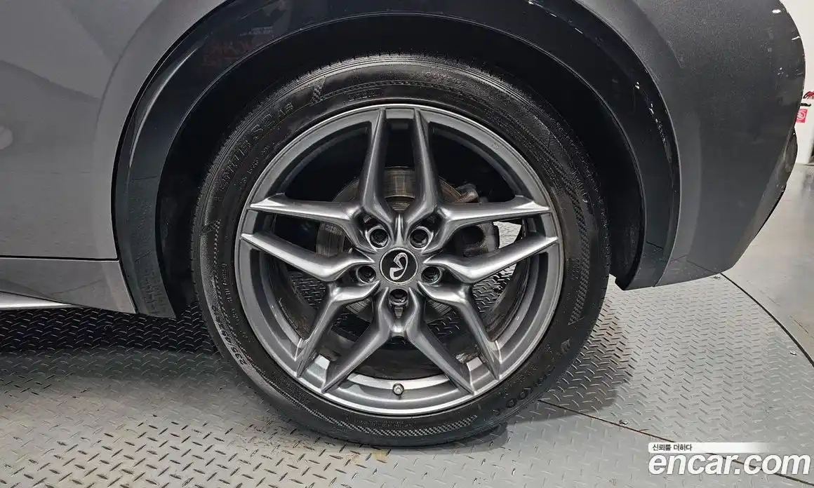 Infiniti Q30 2017 2.0 гидро, фото 7