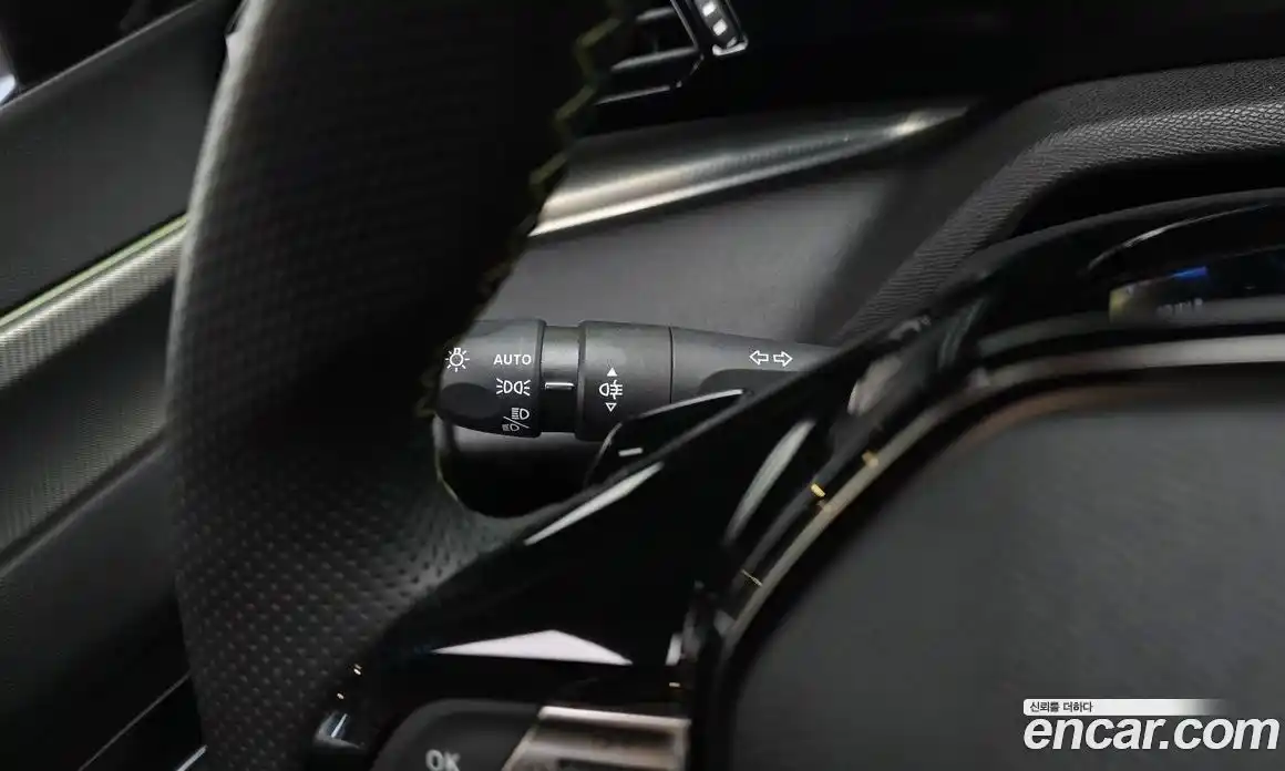 Peugeot 308 2025 1.2 автомат (гидро), фото 26