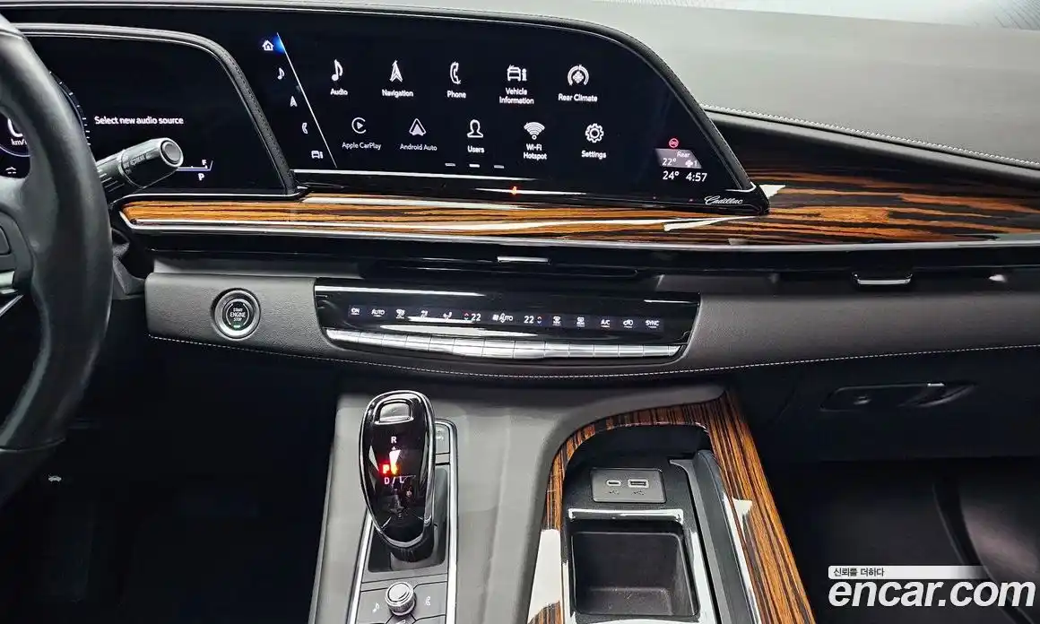 Cadillac Escalade 2022 6.2 гидро, фото 15