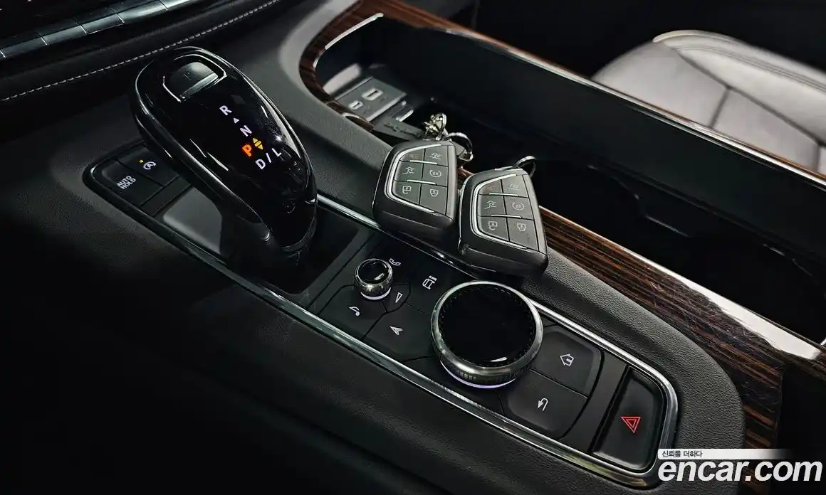 Cadillac Escalade 2022 6.2 гидро, фото 9