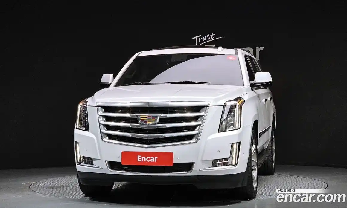Cadillac Escalade 2018 6.2 гидро, фото 3