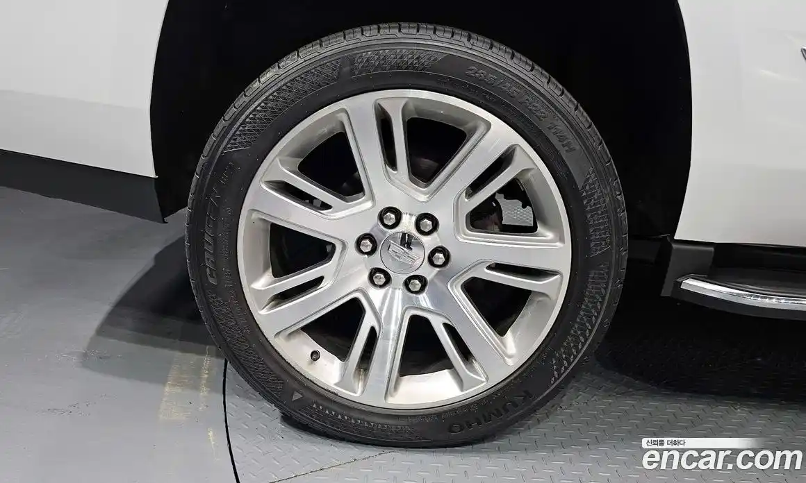 Cadillac Escalade 2018 6.2 гидро, фото 5