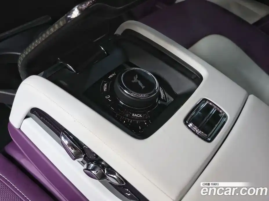 Rolls-Royce Ghost 2022 6.7 гидро, фото 19