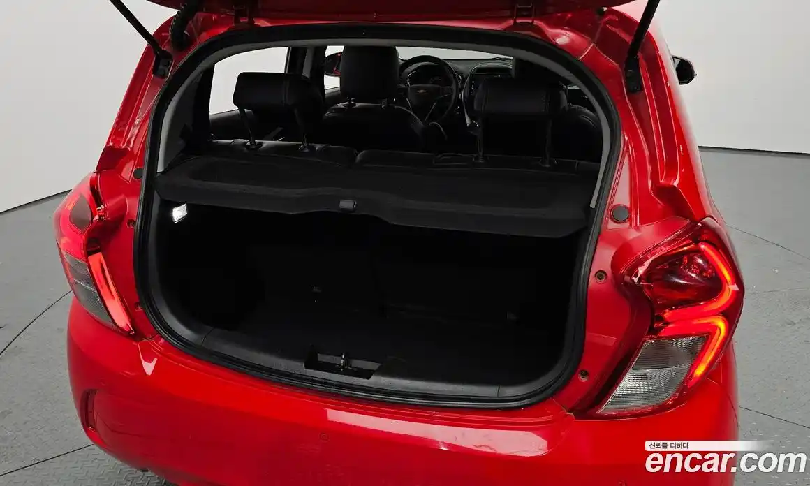 Chevrolet Spark 2016 1.0 автомат (гидро), фото 20