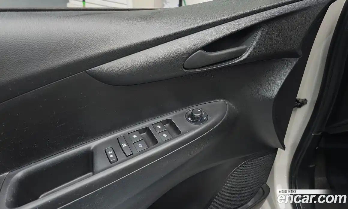 Chevrolet Spark 2018 1.0 автомат (гидро), фото 16