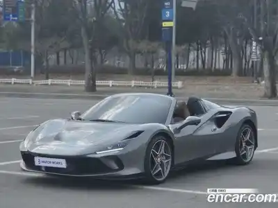 Ferrari F8, 2021, 5 000 км