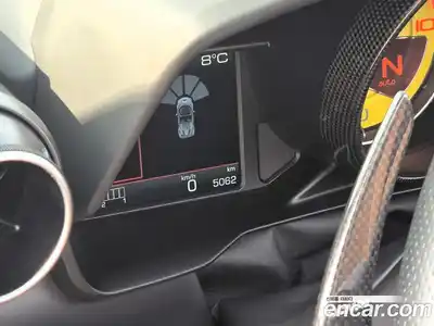 Ferrari F8 2021 3.9 автомат (гидро), миниатюра 8