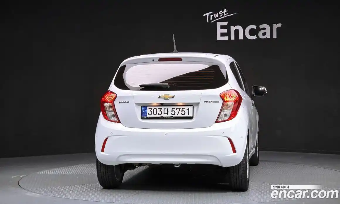 Chevrolet Spark 2021 1.0 автомат (гидро), фото 4