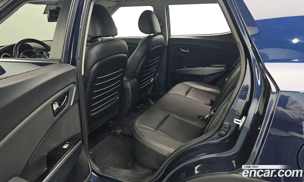 SsangYong TIBOLI 2017 1.6 автомат (гидро), фото 12