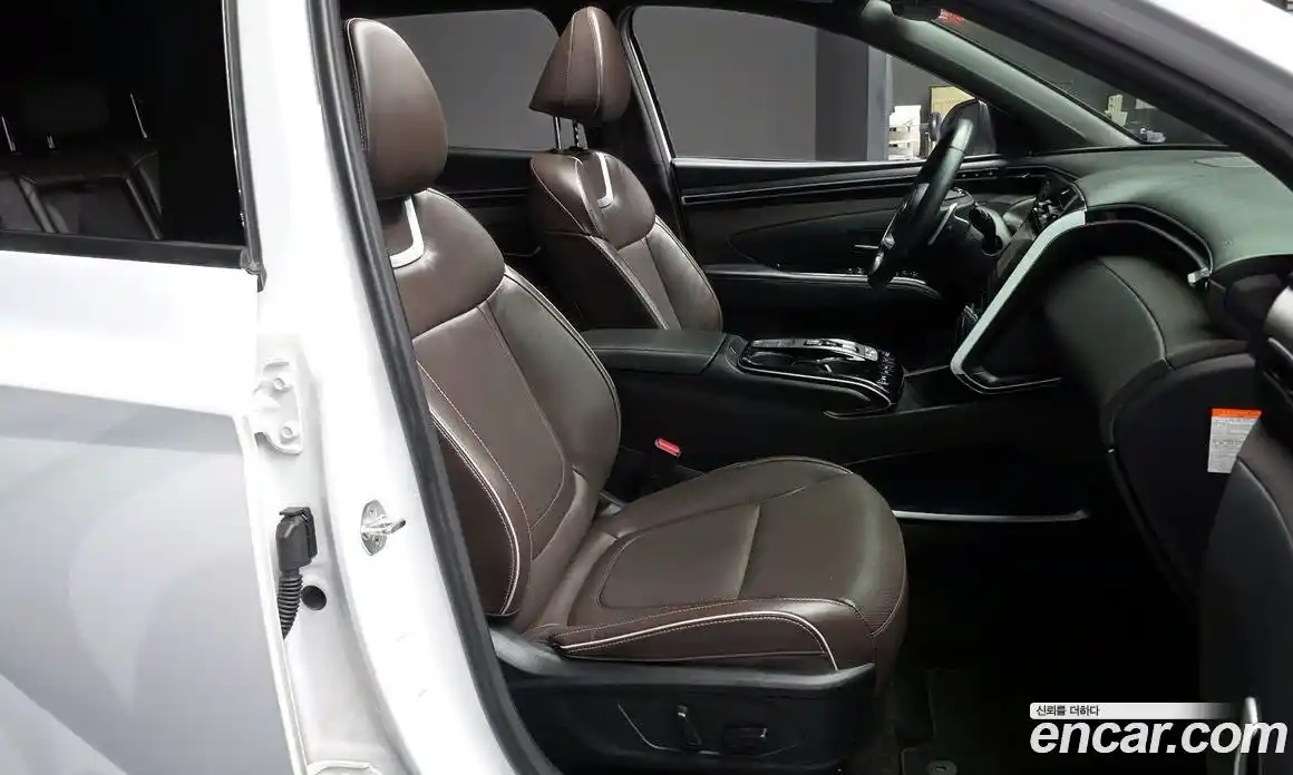 Hyundai Tucson 2022 1.6 автомат (гидро), фото 11
