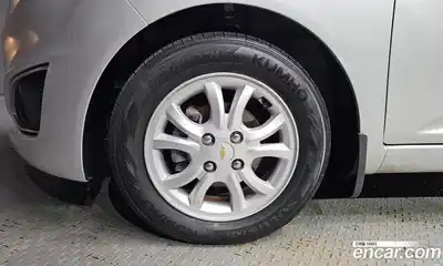 Chevrolet Spark 2015 1.0 автомат (гидро), миниатюра 5