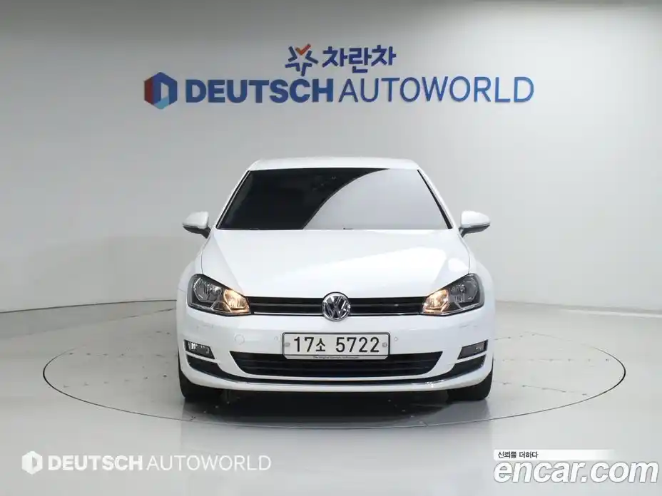 Volkswagen Golf 2014 1.6 автомат (гидро), фото 3