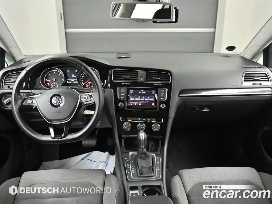 Volkswagen Golf 2014 1.6 автомат (гидро), фото 7