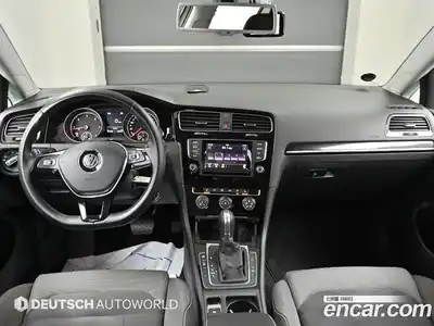 Volkswagen Golf 2014 1.6 автомат (гидро), миниатюра 7