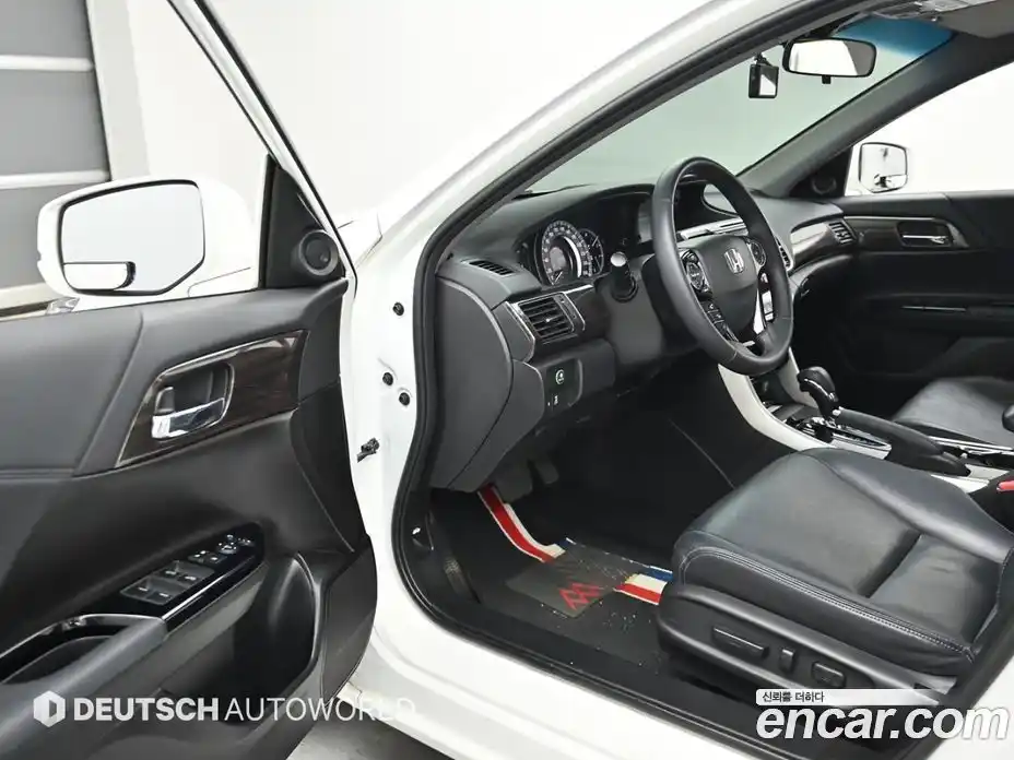 Honda Accord 2017 2.4 автомат (гидро), фото 11