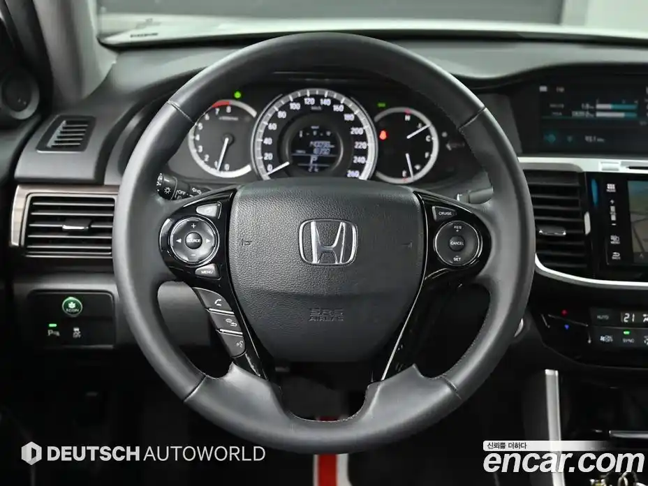 Honda Accord 2017 2.4 автомат (гидро), фото 13