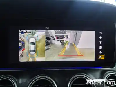 Mercedes-Benz E-Class 2022 2.0 автомат (гидро), миниатюра 11