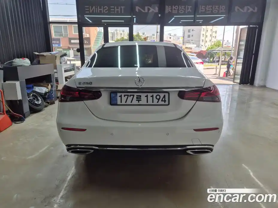 Mercedes-Benz E-Class 2022 2.0 автомат (гидро), фото 5