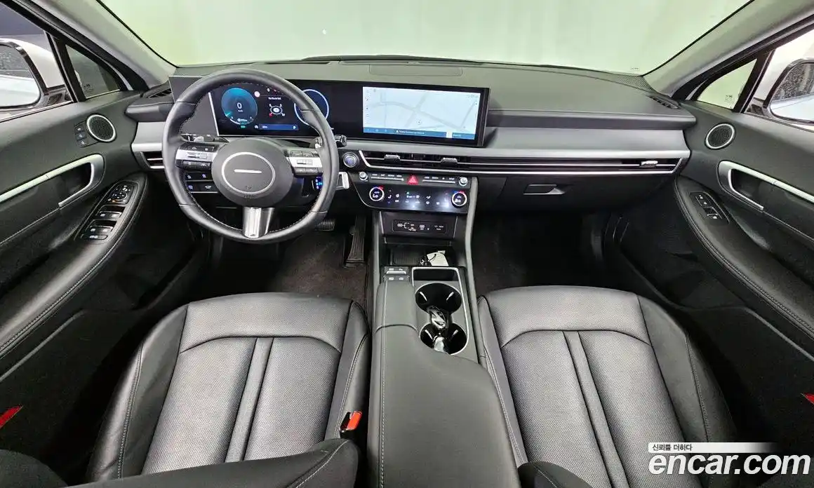 Hyundai Sonata 2024 2.0 автомат (гидро), фото 10