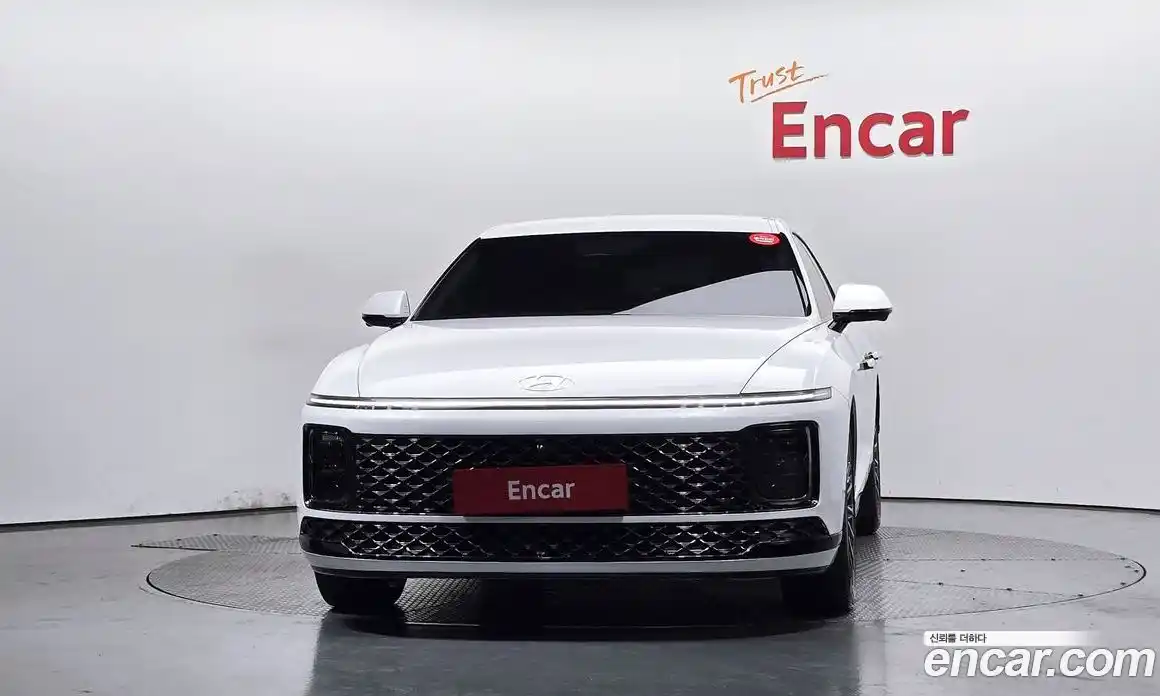 Hyundai Grandeur 2023 2.5 автомат (гидро), фото 3