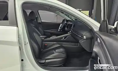 Hyundai Avante 2024 1.6 автомат (гидро), миниатюра 12