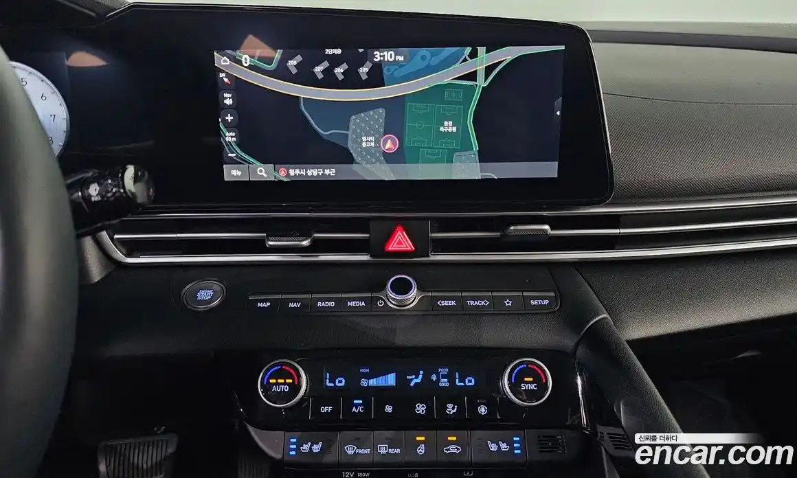 Hyundai Avante 2024 1.6 автомат (гидро), фото 16