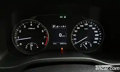 Hyundai Avante 2018 1.6 автомат (гидро), миниатюра 8