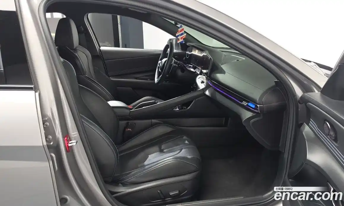 Hyundai Avante 2023 2.0 автомат (гидро), фото 16