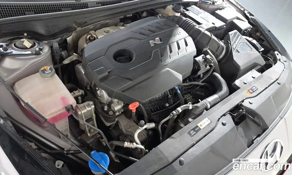 Hyundai Avante 2023 2.0 автомат (гидро), фото 6
