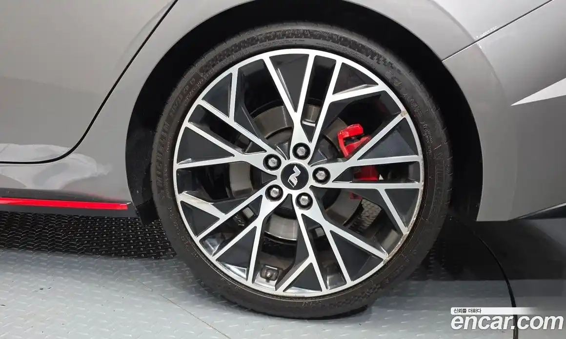 Hyundai Avante 2023 2.0 автомат (гидро), фото 7