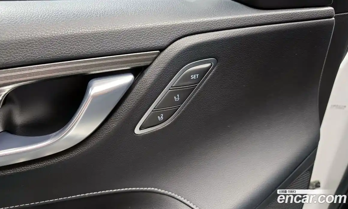Hyundai Grandeur 2017 3.0 автомат (гидро), фото 16