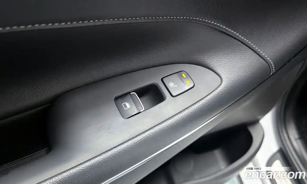 Hyundai Grandeur 2017 3.0 автомат (гидро), фото 18