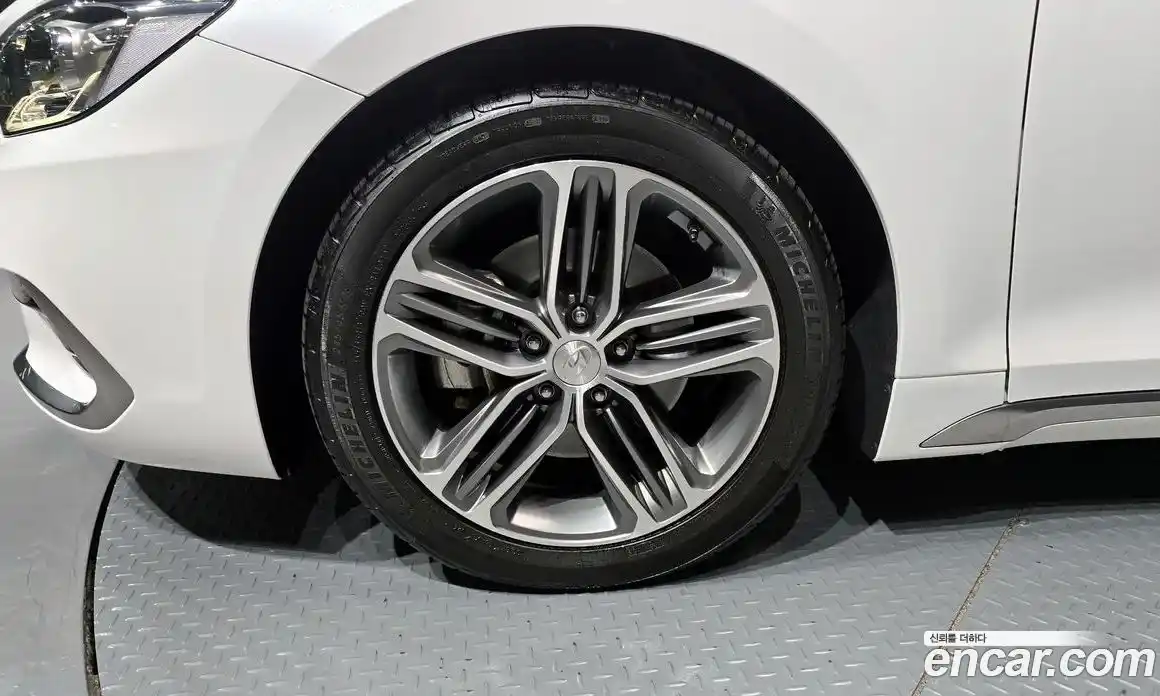 Hyundai Grandeur 2017 3.0 автомат (гидро), фото 5