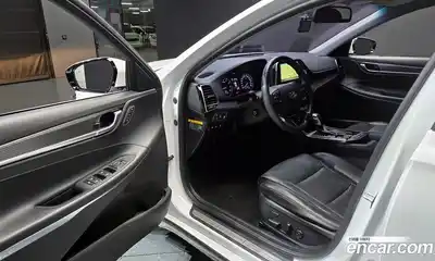 Hyundai Grandeur 2017 3.0 автомат (гидро), миниатюра 10