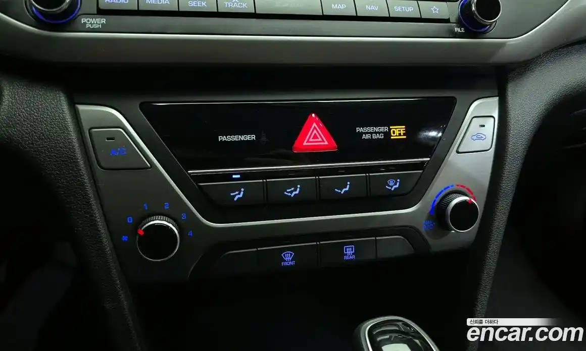 Hyundai Avante 2017 1.6 автомат (гидро), фото 18